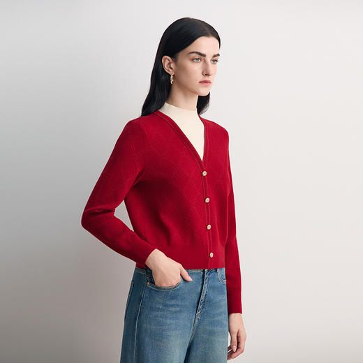 EITIE爱特爱假两件设计领口白色撞色拼接时尚百搭针织衫8501202 商品图3