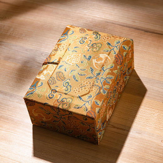 寿山石老料手雕“古骏”方章 商品图1