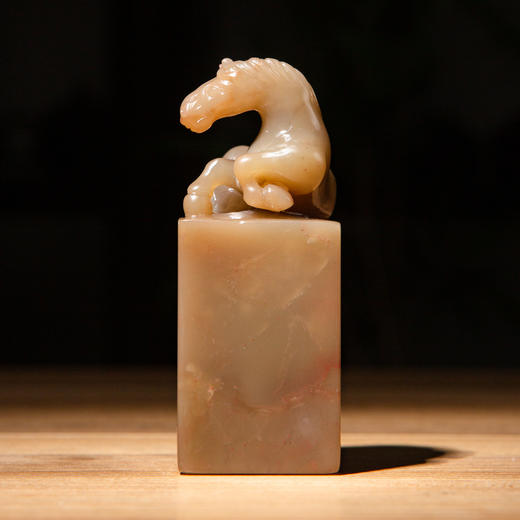 寿山石老料手雕“古骏”方章 商品图7