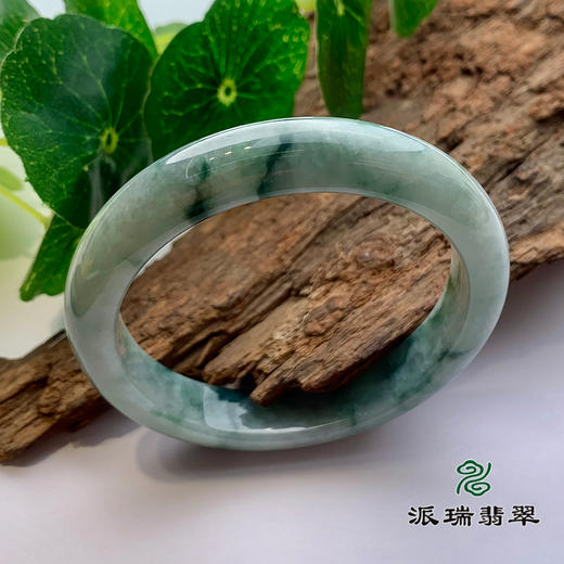 派瑞翡翠 翡翠手镯 糯种 飘花 商品图0
