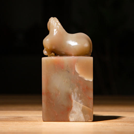 寿山石老料手雕“古骏”方章 商品图6