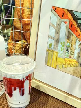 【冬日强烈推荐】草莓优格冰博克牛乳