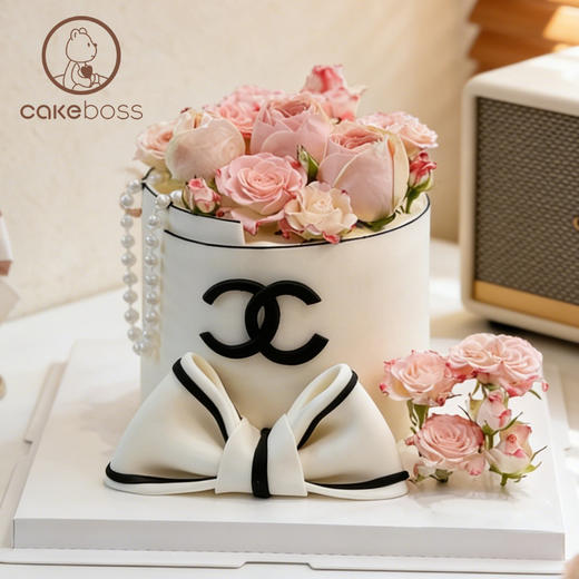 【私人订制】包治百病主题系列水果奶油生日蛋糕 商品图0