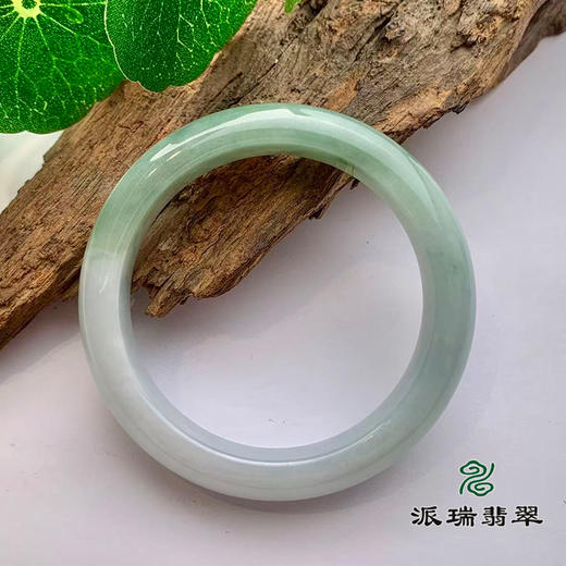 派瑞翡翠 翡翠手镯 糯种 飘花 商品图1