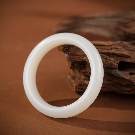 【凌霜雪】羊脂白玉手镯（52.75）mm 商品图1