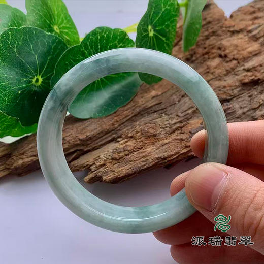 派瑞翡翠 翡翠手镯 糯种 飘花 商品图3