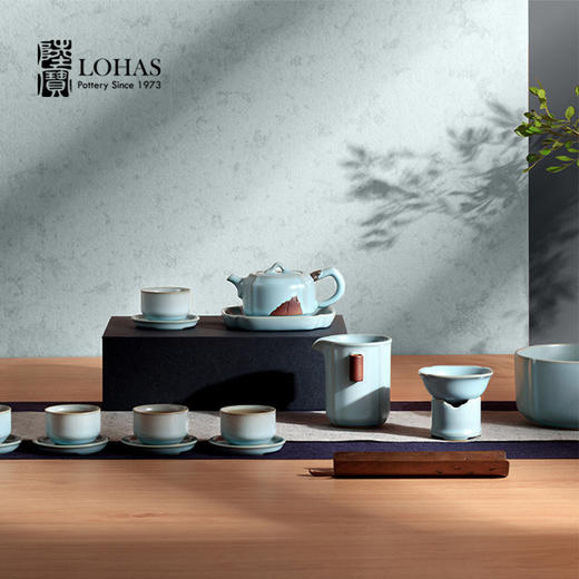 【特惠4折，仅1套，无货退款】陆宝汝窑茶具套装客厅家用整套茶具汝瓷可开片茶壶礼盒装雨过天青汝窑雨过天青茶组 商品图1