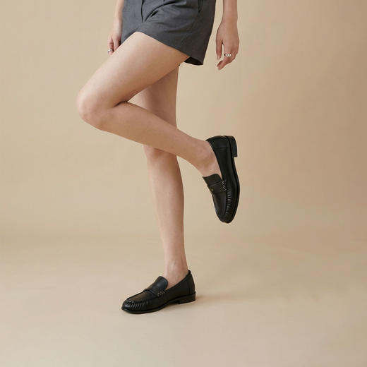 Westory2026年春季超软牛皮老钱风低跟极简四季乐福鞋休闲百搭深口单鞋W26AM50171 商品图3