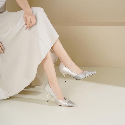 Westory2026年春季蛇皮拼马毛高跟尖头百搭通勤浅口单鞋W26AE50311 商品图1