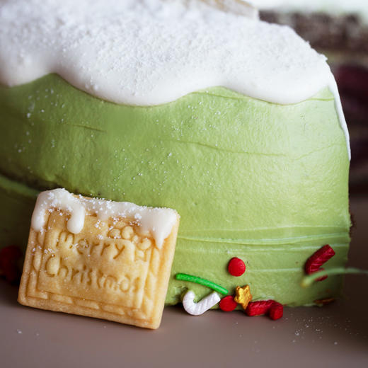 2025圣诞新品「冬之圣诞」开心果车厘子味蛋糕（当日达） 商品图3