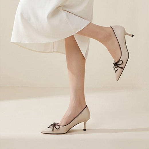 Westory2026年春季尖头中跟撞色胎牛浅口单鞋百搭通勤单鞋W26AE50331 商品图3