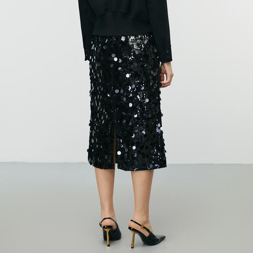 EITIE爱特爱精致高腰包臀直筒亮片黑色半身裙冬季新款8006704 商品图4