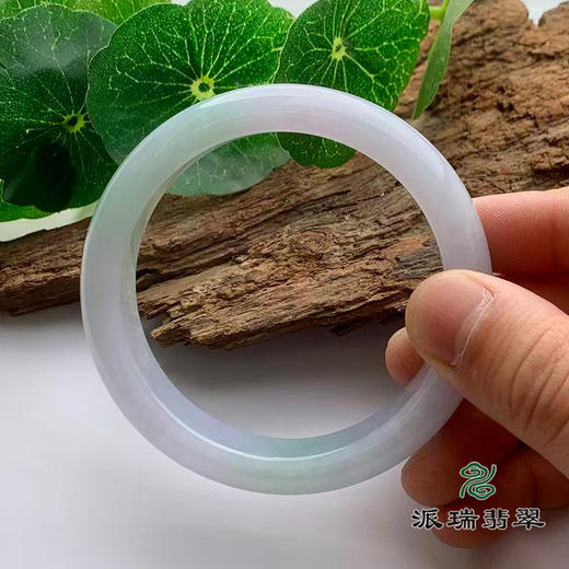 派瑞翡翠 翡翠手镯 糯种 绿色 商品图3