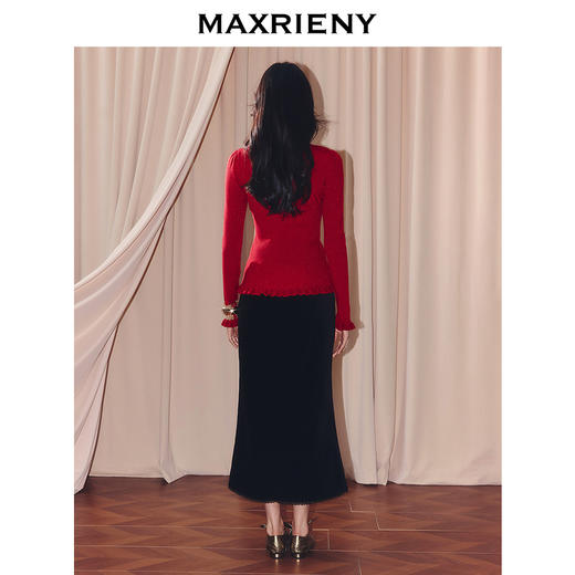 玛克门店发货：MAXRIENY复古宫廷穿搭亮皮扣套头毛针织衫(货号:MF86SW504) 商品图3