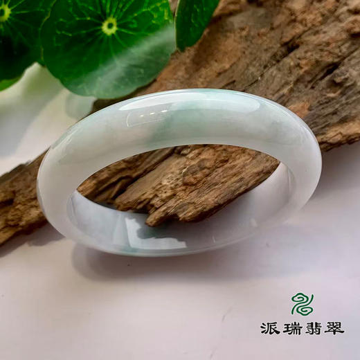派瑞翡翠 翡翠手镯 糯种 飘花 商品图0