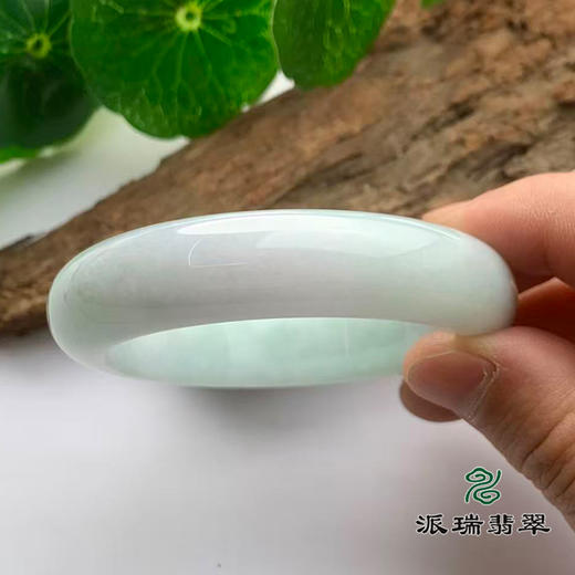 派瑞翡翠 翡翠手镯 糯种 绿色 商品图2