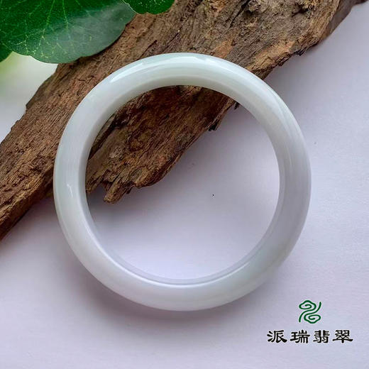 派瑞翡翠 翡翠手镯 糯种 绿色 商品图1