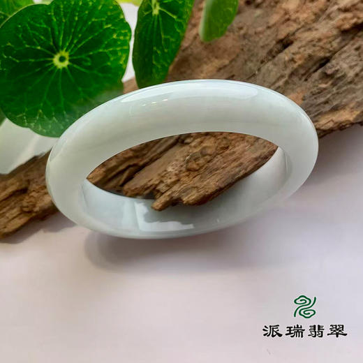 派瑞翡翠 翡翠手镯 糯种 绿色 商品图0