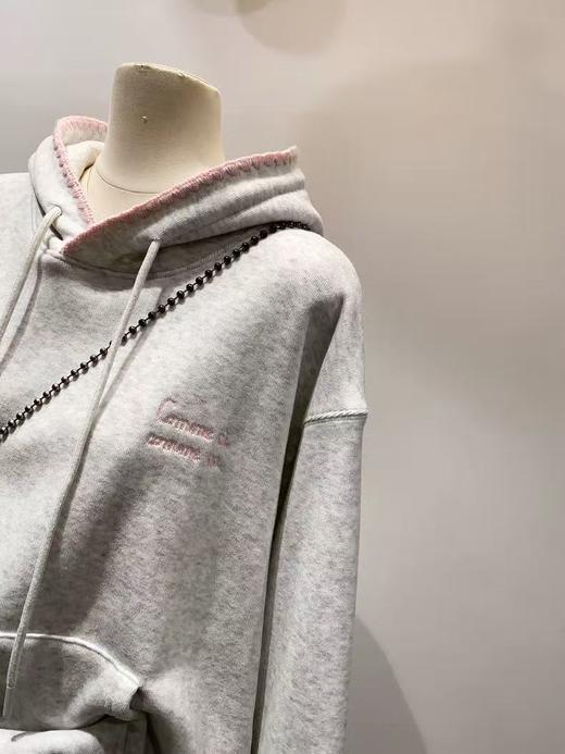 🔥🔥🔥奥粒绒厚款【重工刺绣】贝壳袖～花灰粉针织加绒连帽卫衣-喜出 商品图3