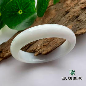 派瑞翡翠 翡翠手镯 糯种 绿色