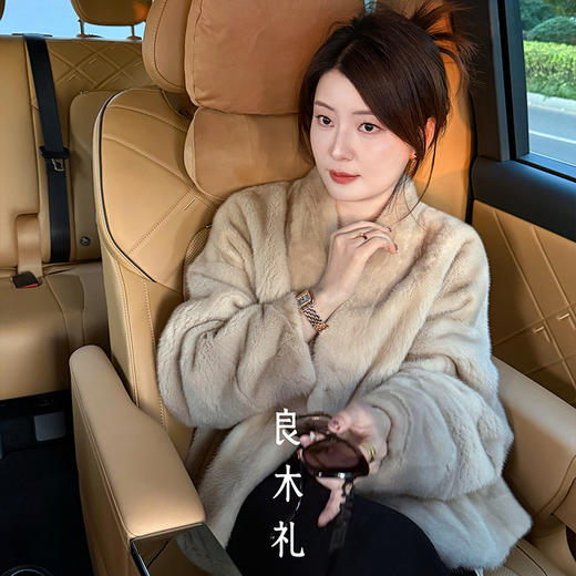 【预售7天】良木礼水貂外套（D251102761F） 商品图5