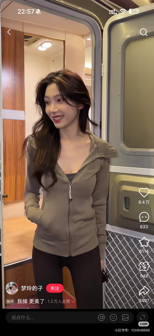 无折扣 LULU Scuba2025秋冬新款拉绒*女士拉链连帽衫 商品图3