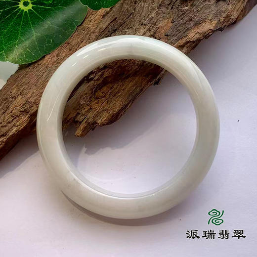 派瑞翡翠 翡翠手镯 糯种 绿色 商品图1