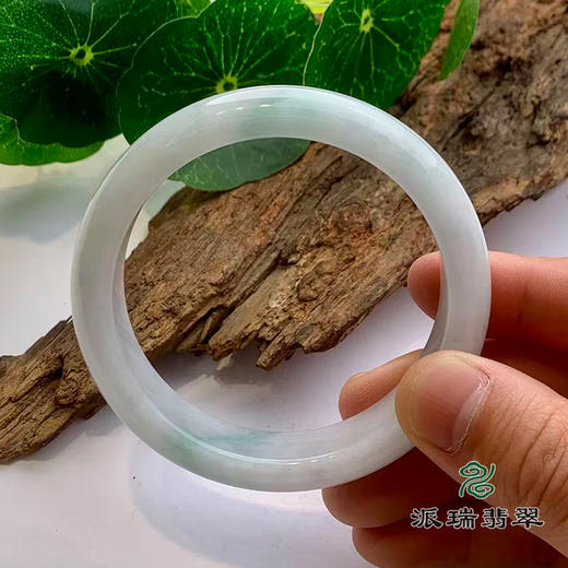 派瑞翡翠 翡翠手镯 糯种 飘花 商品图4
