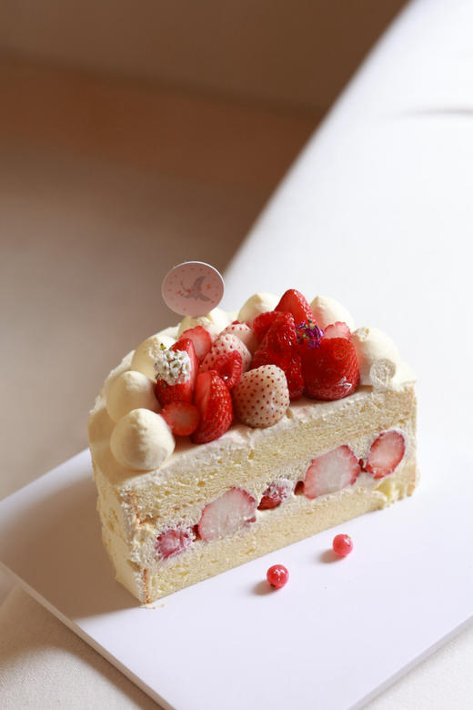 草莓香草轻乳酪蛋糕 商品图1