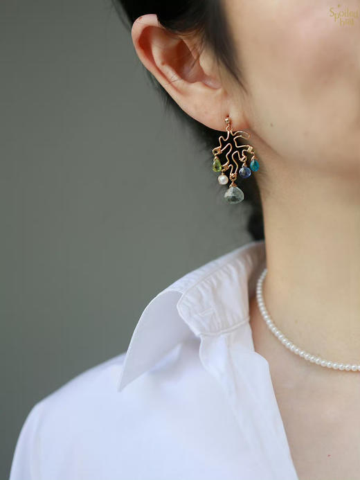 SpoiledBrat Jewelry珊瑚系列｜海蓝宝珍珠磷灰石不对称耳环 商品图5