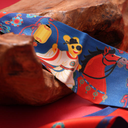 马年团团国风纹样丝巾带 商品图6