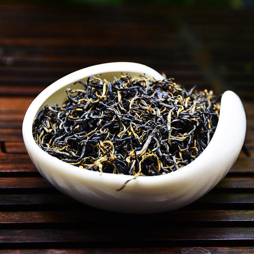 【严选】施州红茶礼盒  湖北恩施高山种植新茶叶功夫红茶100g袋装 瓷罐装200g/盒（厂家直发） 商品图8