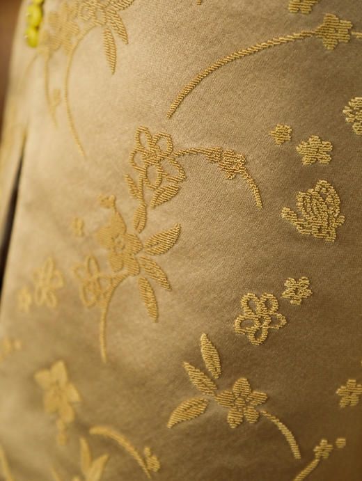 盛唐牡丹 | 松花黄真丝漳缎对襟马甲 商品图4