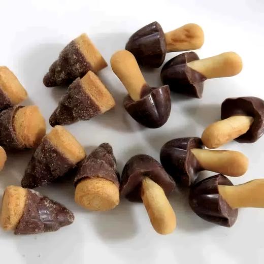 明治蘑菇竹笋乡双拼巧克力味饼干92g/152914 商品图1