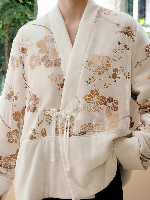 盛唐牡丹 | 丝绒烫金花扣夹棉外套 商品图3