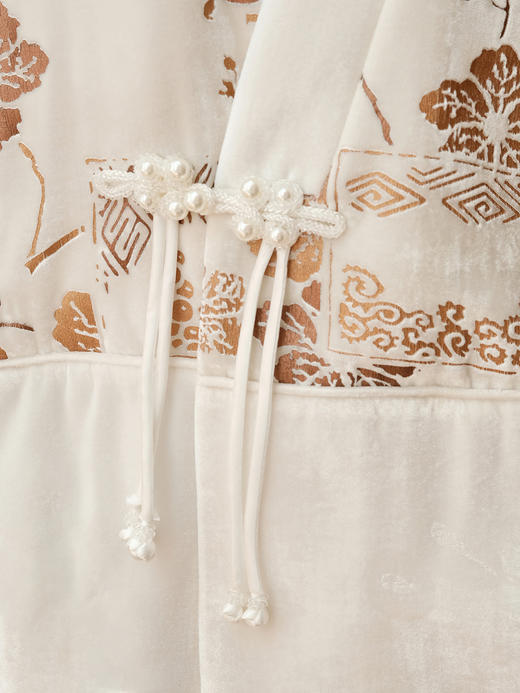 盛唐牡丹 | 丝绒烫金花扣夹棉外套 商品图4