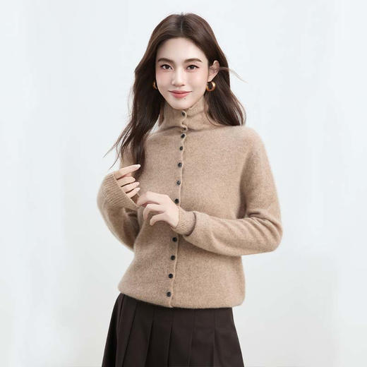 VogoPetite2025新款 100%山羊绒 蓬松云朵感松弛慵懒高领卷边开衫 BP141F1702 商品图2