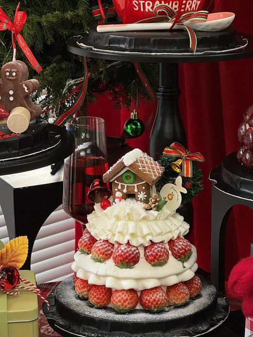 草莓圣诞姜饼屋 商品图1