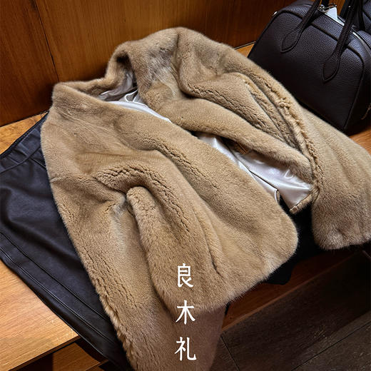 【预售7天】良木礼水貂外套（3626F） 商品图4