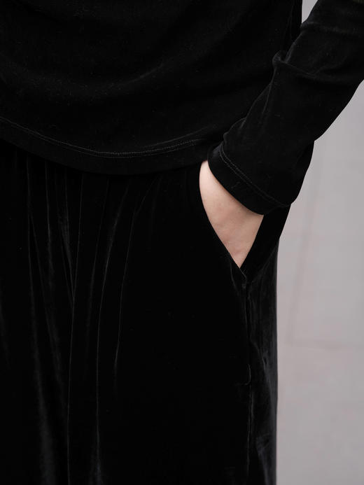 盛唐婧 | 新中式真丝丝绒鸵鸟毛阔腿裤 商品图2