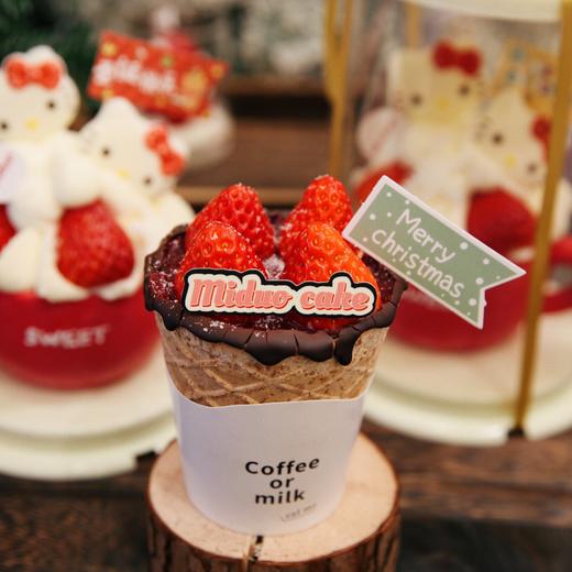 2025年圣诞限定--草莓燕麦杯 商品图0