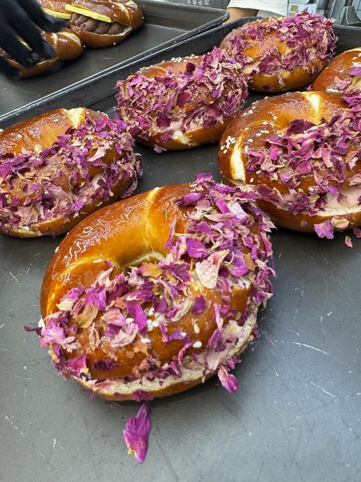 玫瑰乳酪贝果 商品图0