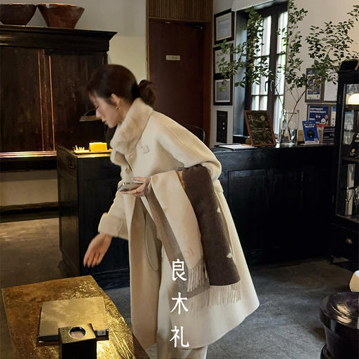 【特价不退换】【部分现货】良木礼山羊绒水貂毛大衣（D0809） 商品图7