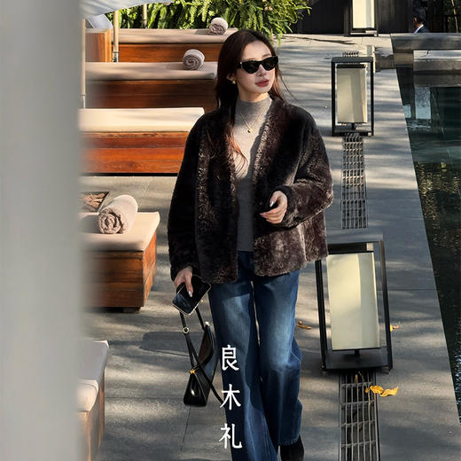 【预售7天】良木礼绵羊皮外套（2308） 商品图3