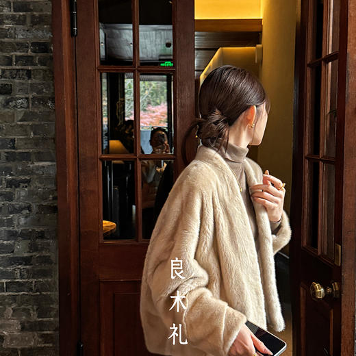 【预售7天】良木礼水貂外套（D251102761F） 商品图12