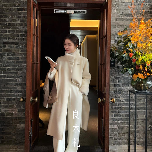【特价不退换】【部分现货】良木礼山羊绒水貂毛大衣（D0809） 商品图0