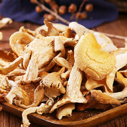 鲜品屋福礼山珍菌菇礼盒1100g 商品图4