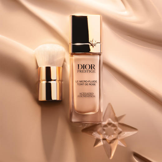 DIOR迪奥 秘瑰萃焕活精华粉底液  遮瑕滋养 商品图1