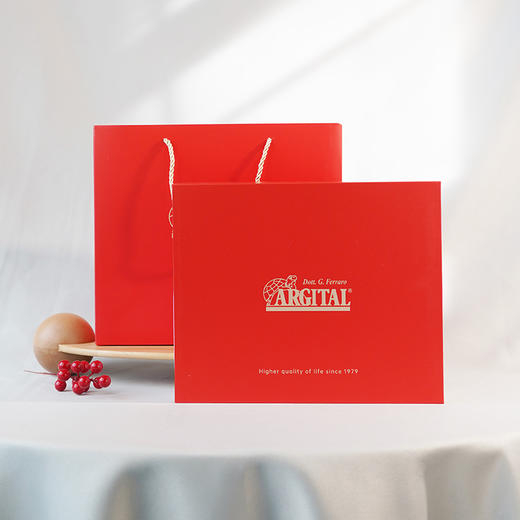 雅琪朵新年礼盒·天然家清礼盒(绿泥洗碗精 1L 、薰衣草精致洗衣液 1L）全国配送（偏远地区除外） 商品图5