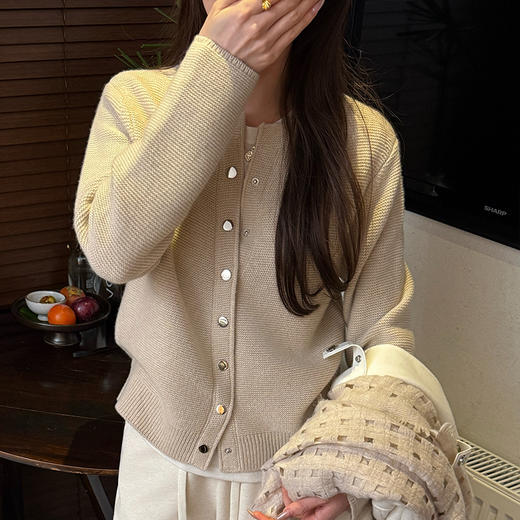 【特价不退换】【部分现货】良木礼山羊绒开衫（D251101738F） 商品图5